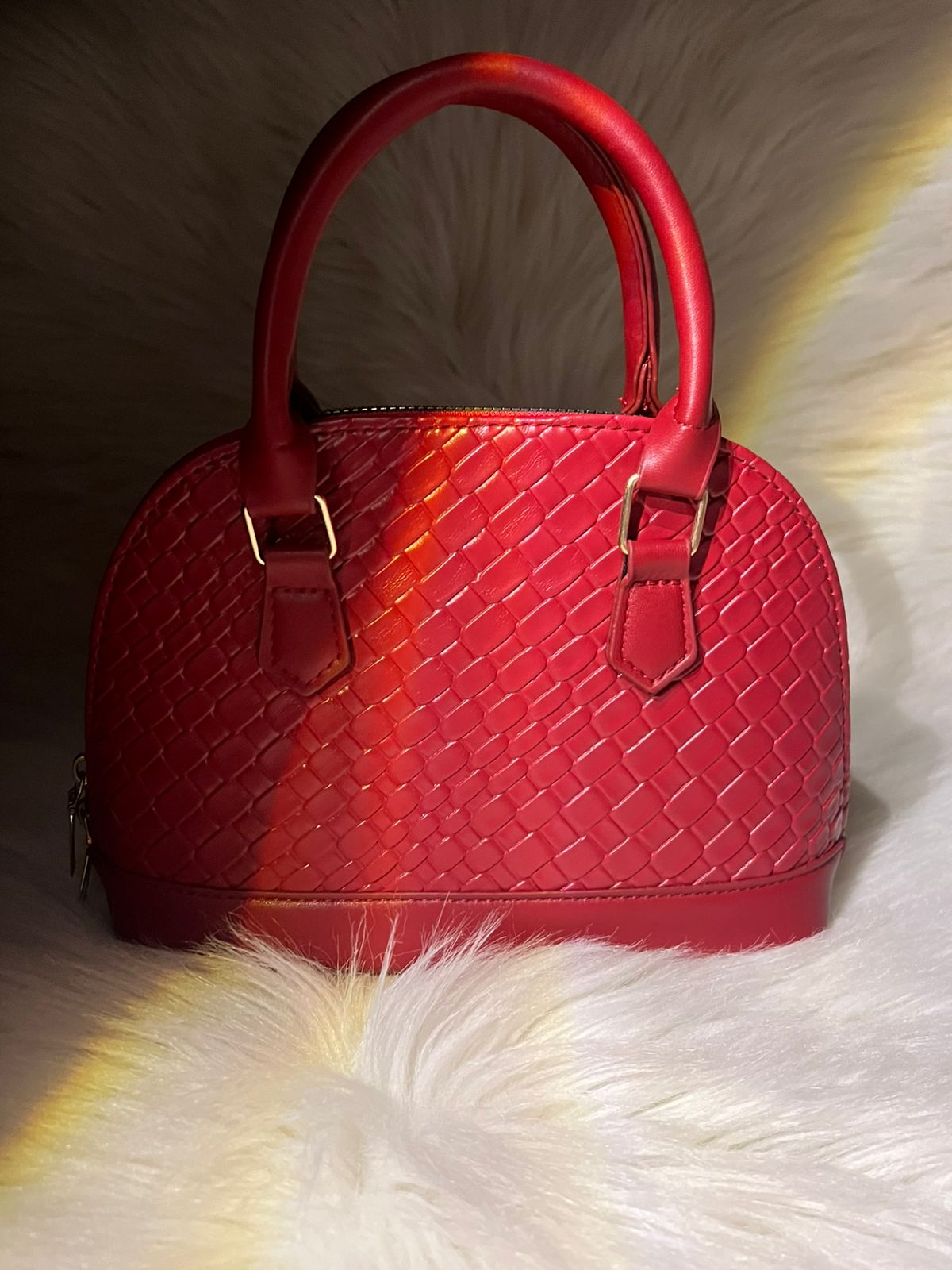 Elegant Cream & Brown textured mini handbag